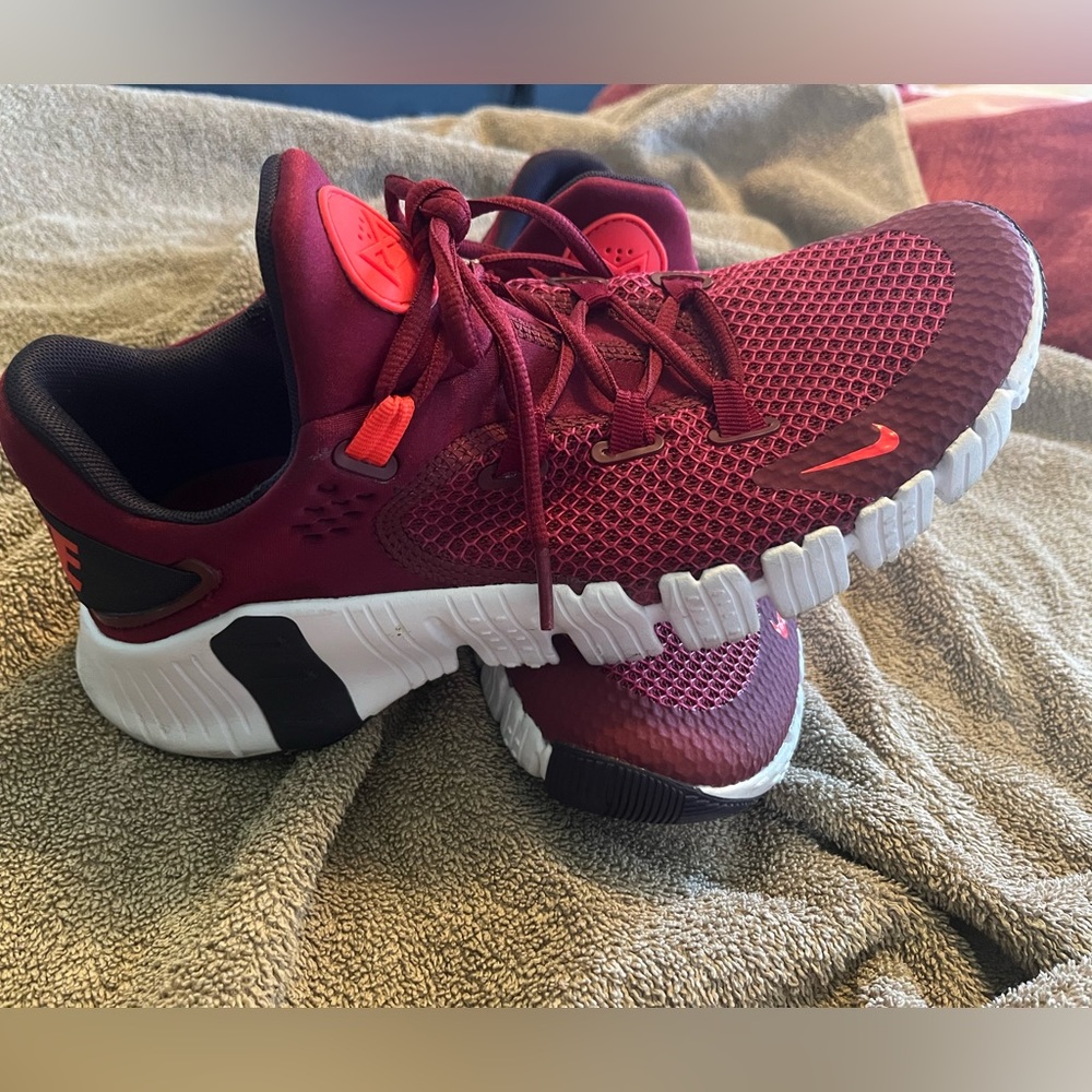 Nine Metcon Free